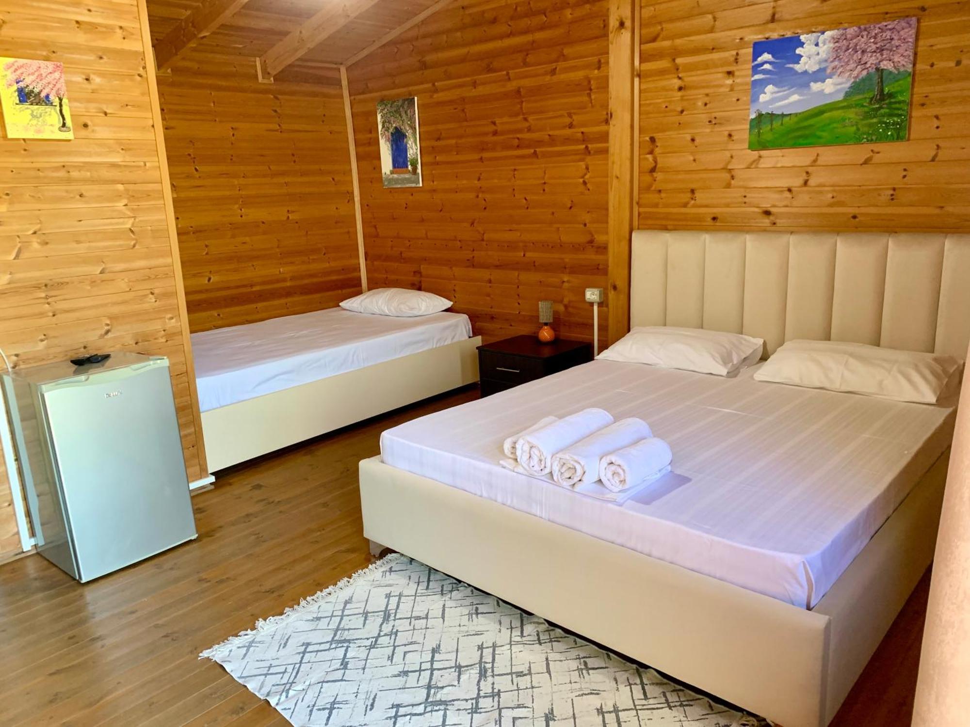 Nili Hotel Vlorë Buitenkant foto